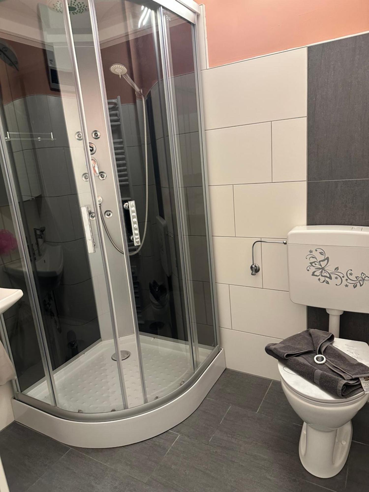 Sweet Dreams Wellness Apartment